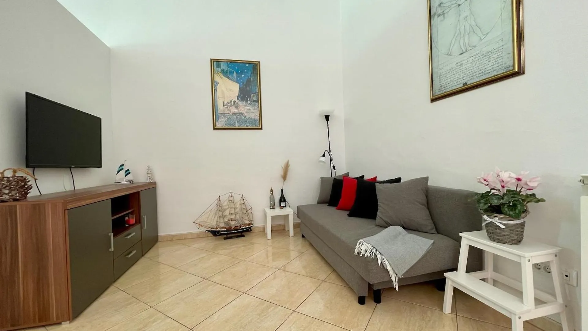 Spacious Apartment Tar-Vabriga