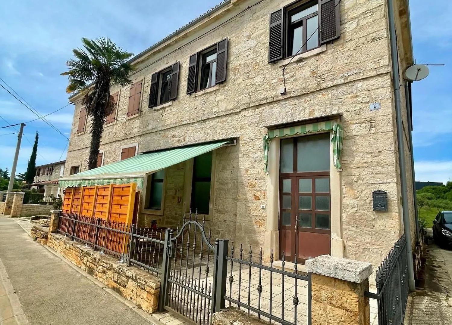 Spacious Apartment Tar-Vabriga
